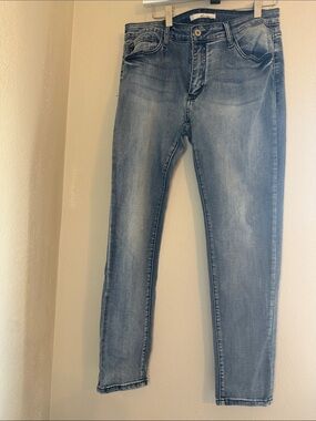 12. Kancan Skinny Jeans - 13w